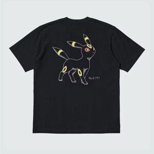 UNIQLO POKEMON Black Umbreon UT Game T shirt JAPAN Anime card eevee US M Medium